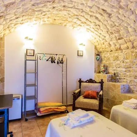 Comfortable In 80 M² + Terrace Apartment Modica