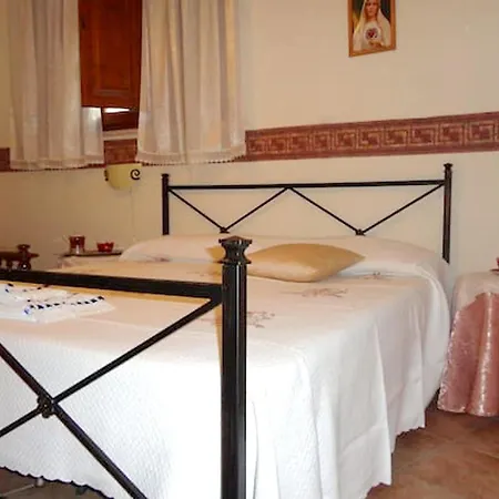Comfortable In 80 M² + Terrace Apartment